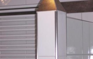 Beispiele für die Gestaltung begehbarer Duschen / Badezimmer - Platten Haas